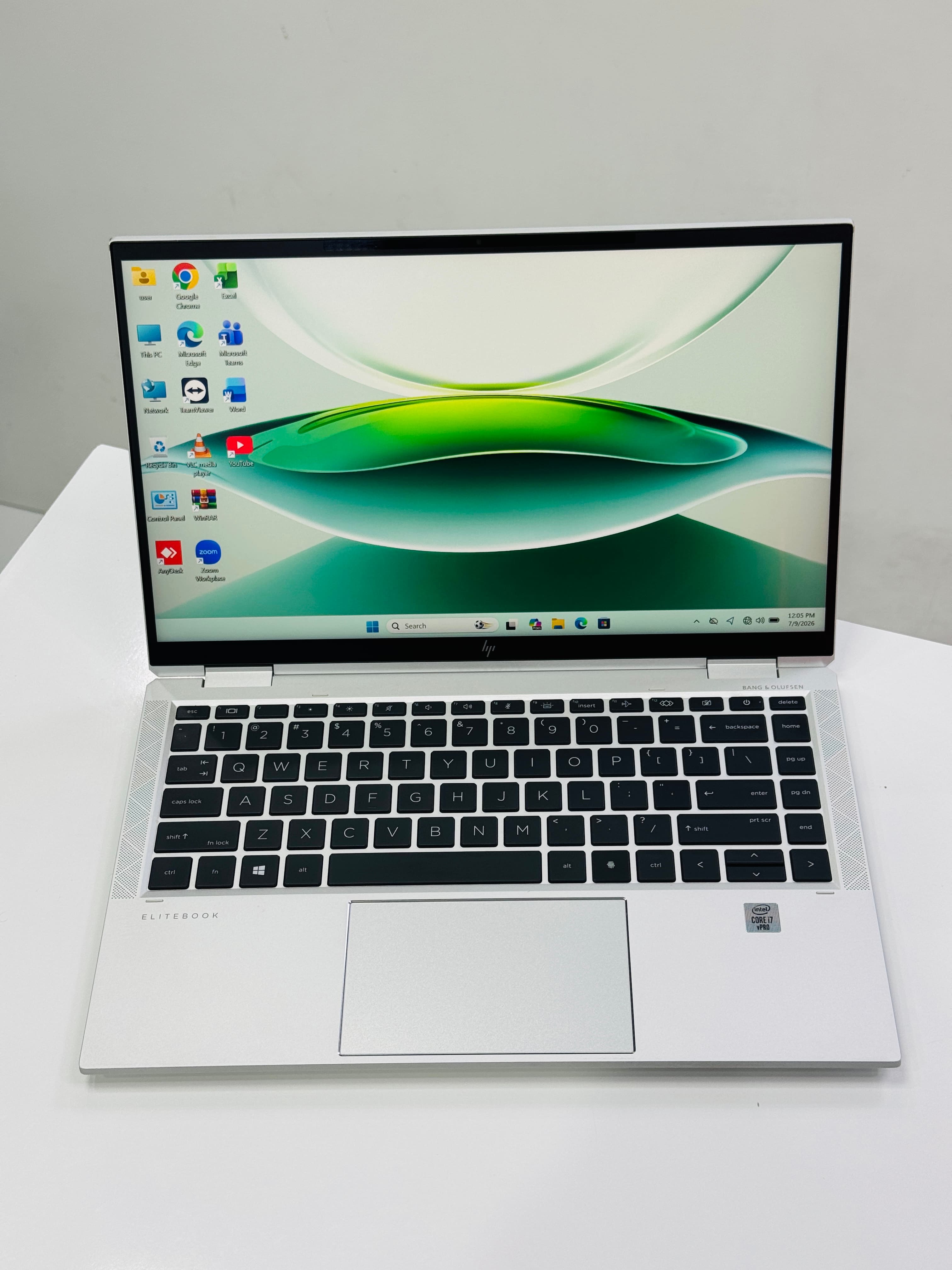 HP EliteBook x360 Touch Intel Core i7 Laptop - Silver, Like New