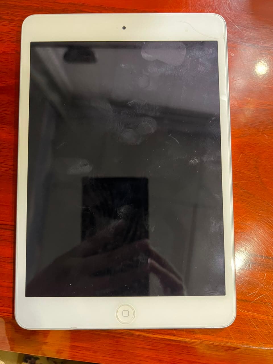 Apple iPad Silver Used(model A1489)